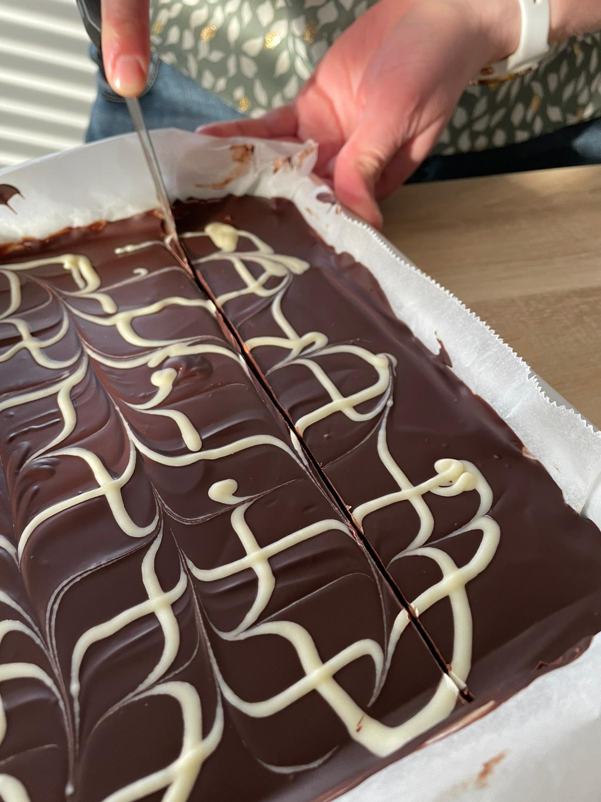 Vegan millionaires shortbread