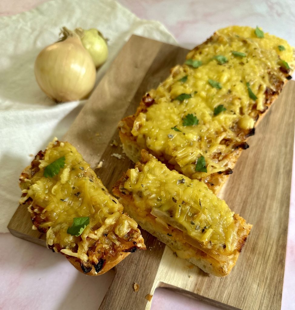 Vegan kaas uienbrood